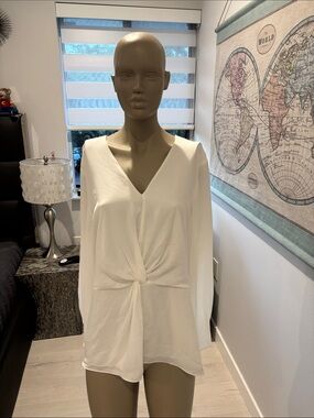 Donna Karan White Long-Sleeve Twist-Front Blouse